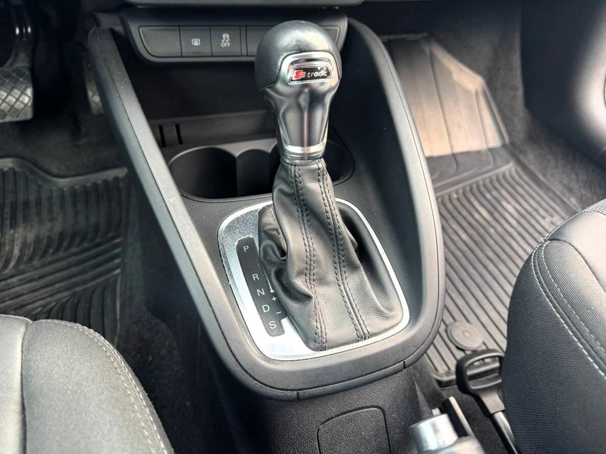 Audi A1 1.6 TDI S tronic line edition plus