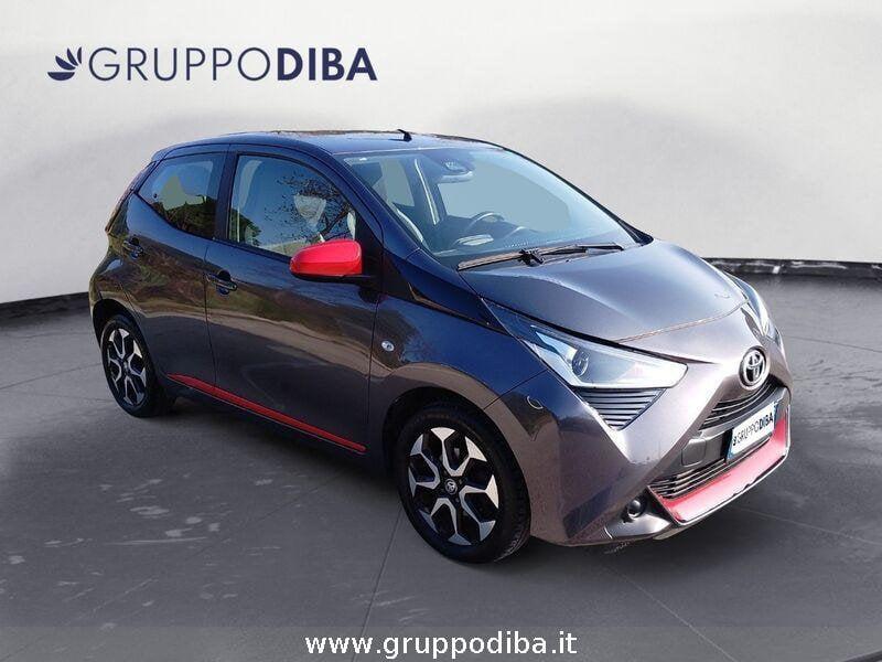 Toyota Aygo II 2018 5p 5p 1.0 x-fun m-mt 72cv