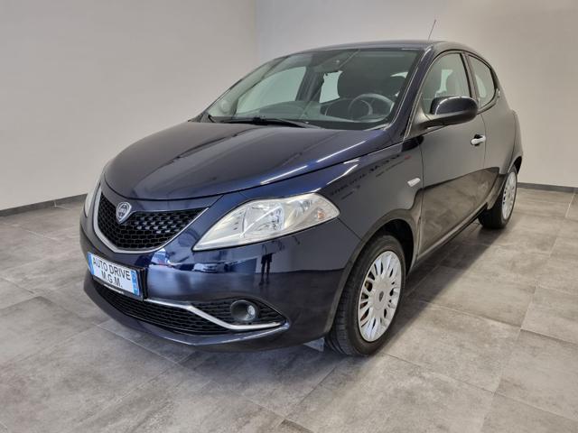 LANCIA Ypsilon 1.2 69 CV 5 porte Silver
