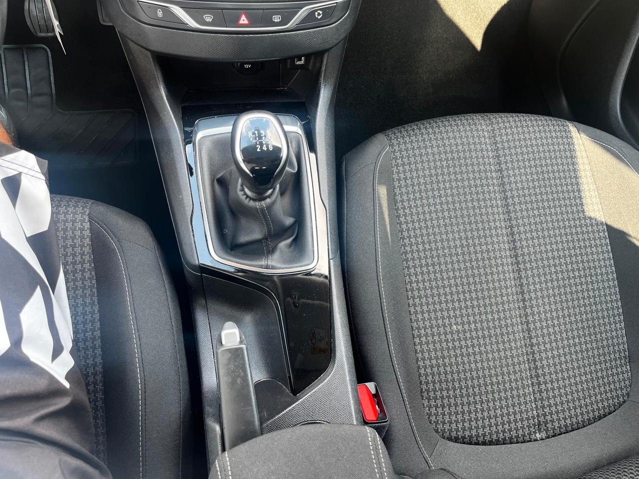 Peugeot 308 BlueHDi 130 S&S Business