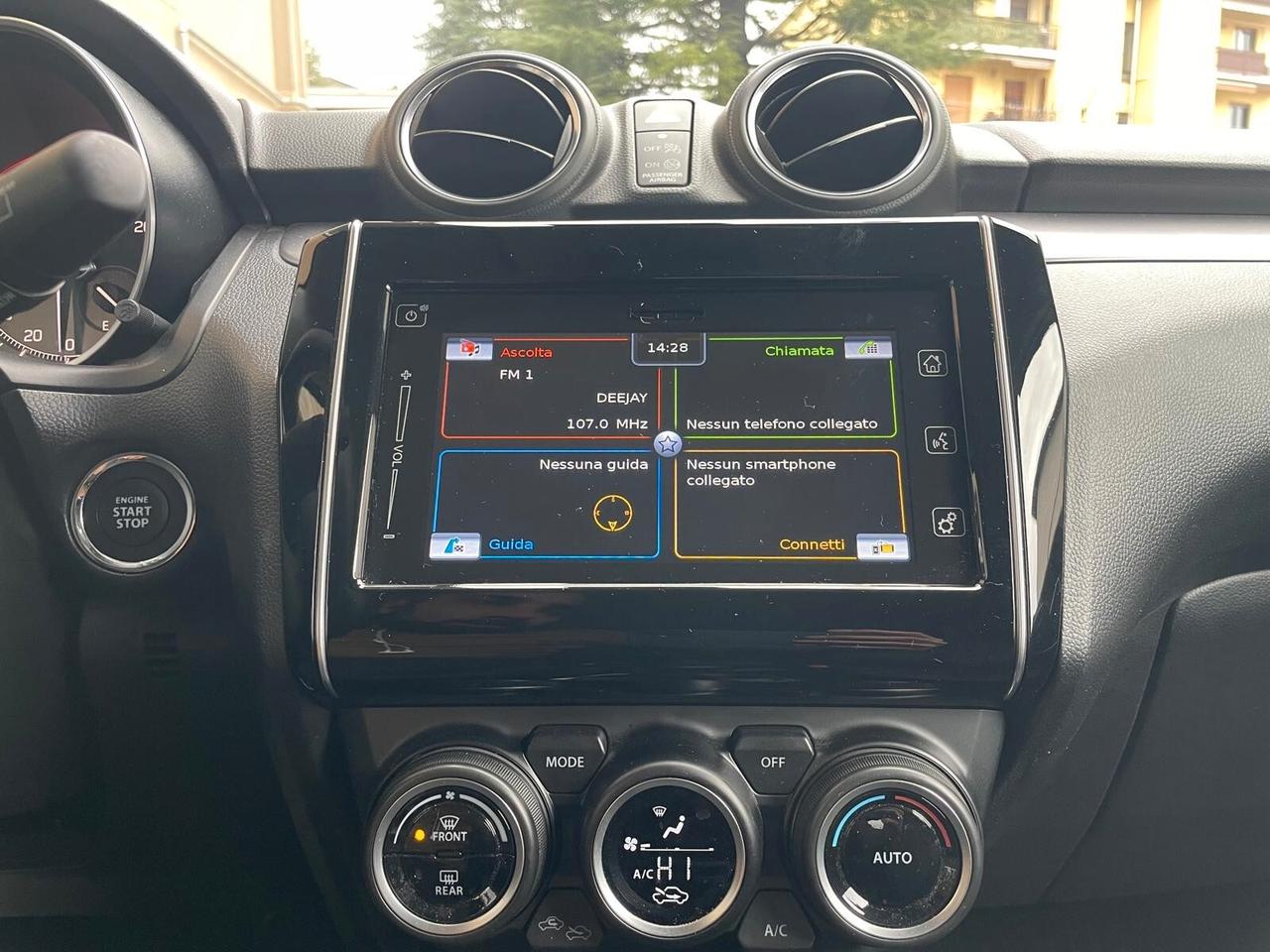 Suzuki Swift 1.2 Hybrid Top