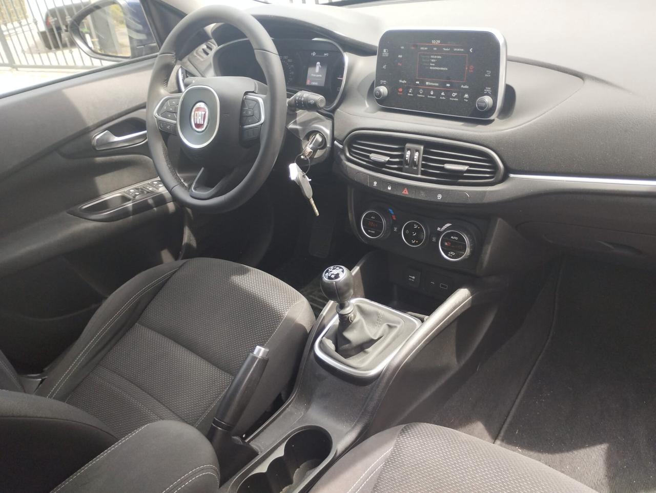 Fiat Tipo 1.6 Mjt S&S SW Lounge
