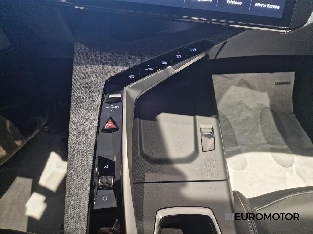 Peugeot 3008 73 kWh Allure