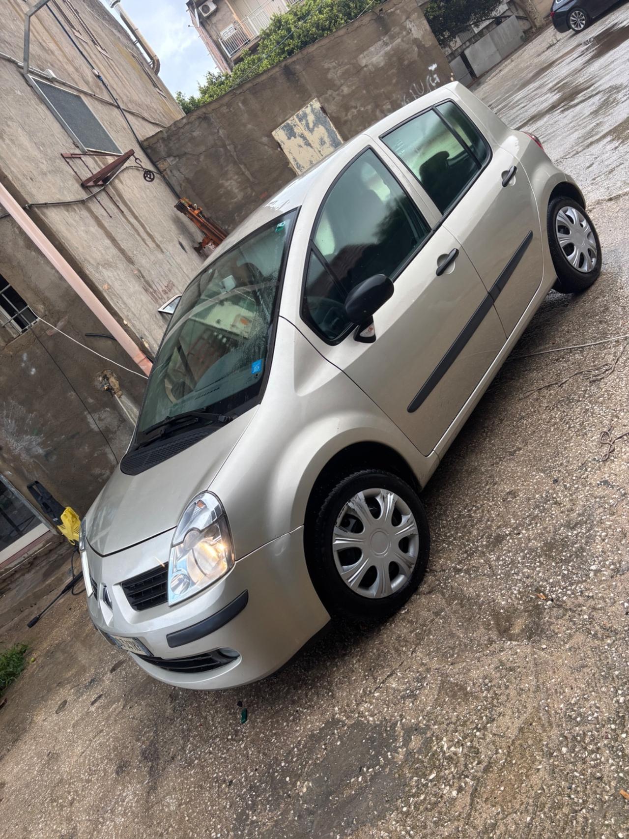 Renault Modus 1.2 16V