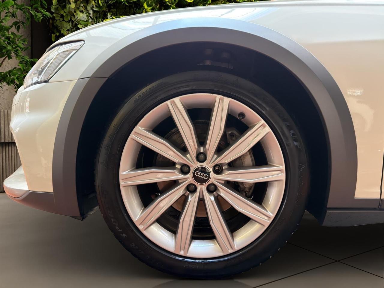 Audi A6 allroad 45 TDI 3.0 quattro S tronic Evolution