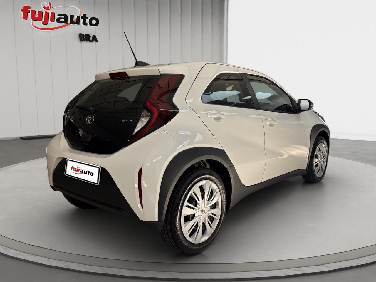 Toyota Aygo X 1.5 hybrid e-cvt