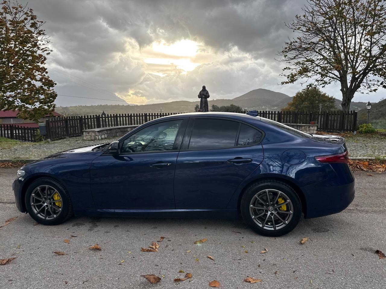 Alfa Romeo Giulia 2.2 Turbodiesel 136 CV AT8 Business