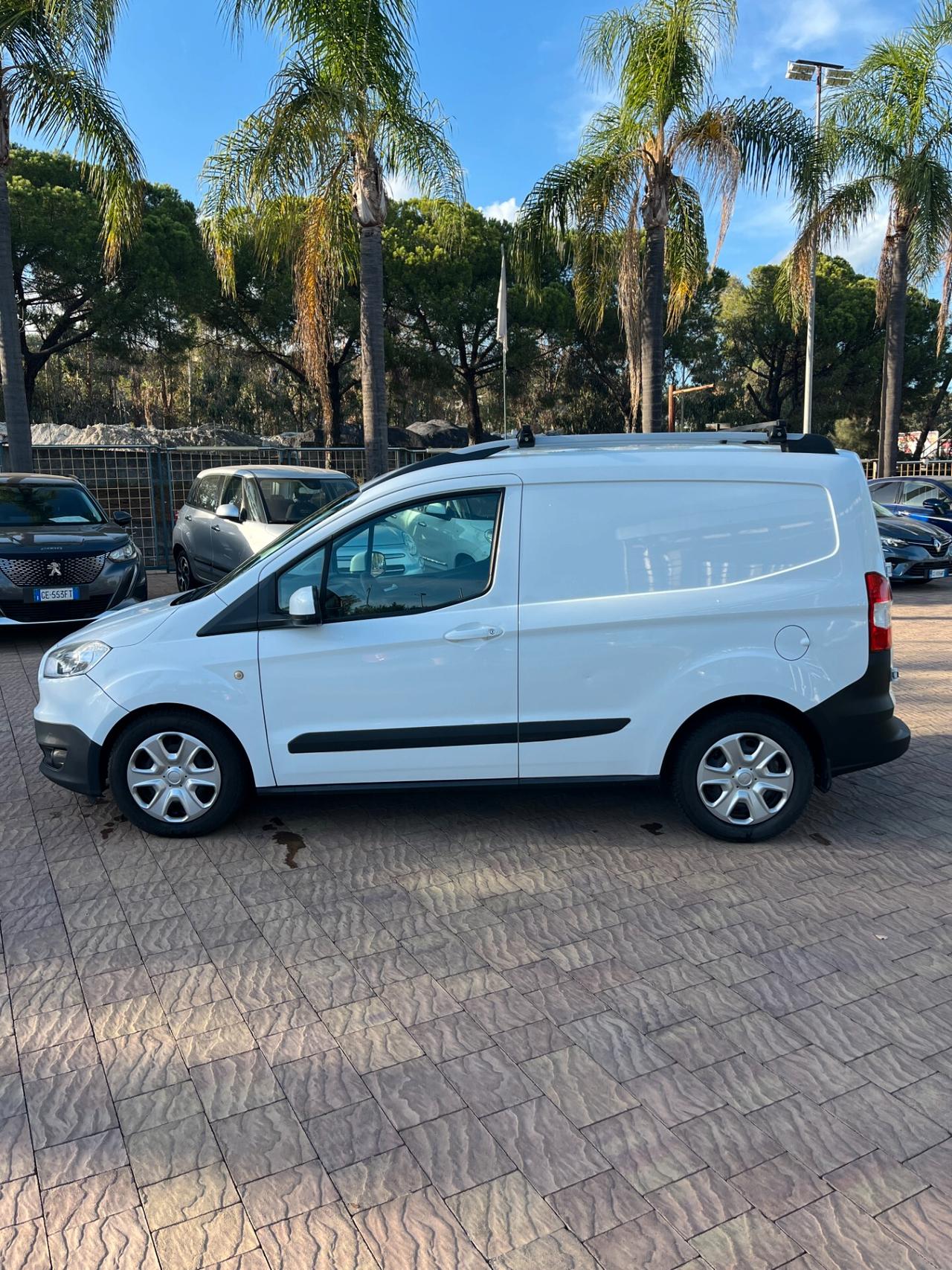 Ford Transit Courier Transit Courier 1.5 TDCi 75CV Van Entry