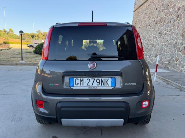 FIAT Panda 1.0 HYBRID CITY LIFE+CLIMATRONIC+SCHERMO+5POSTI