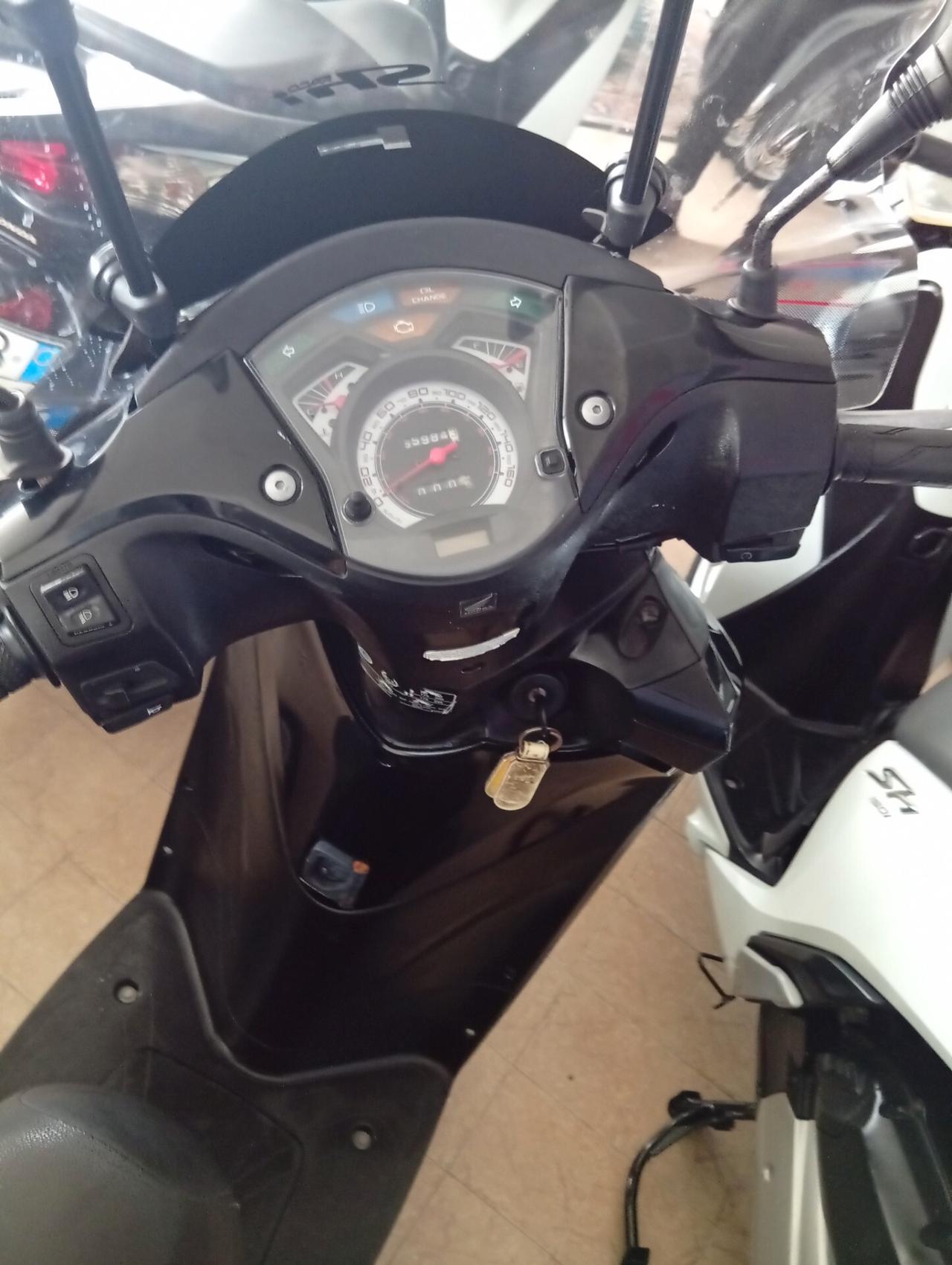 Honda SH 150 Doppio disco