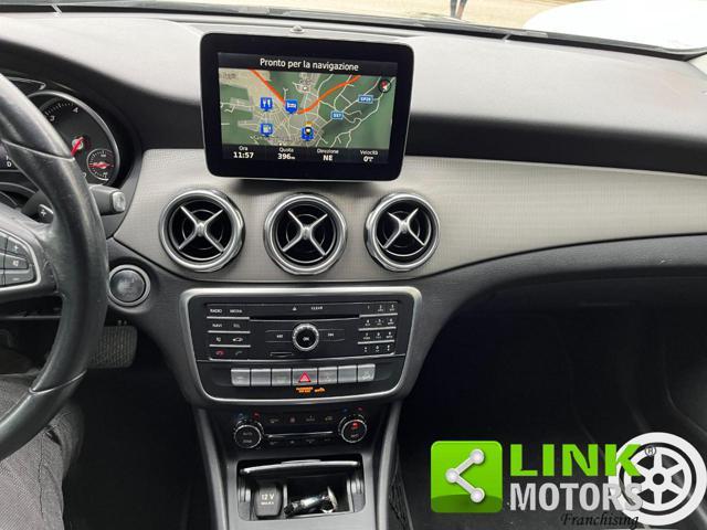 MERCEDES-BENZ GLA 220 d Automatic 4Matic Premium