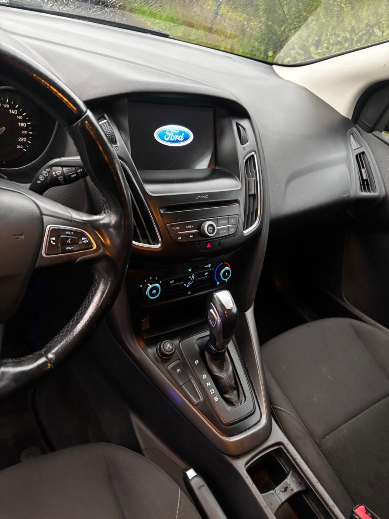 Ford Focus 1.5 TDCi 120 CV Start&Stop Powershift SW Titanium