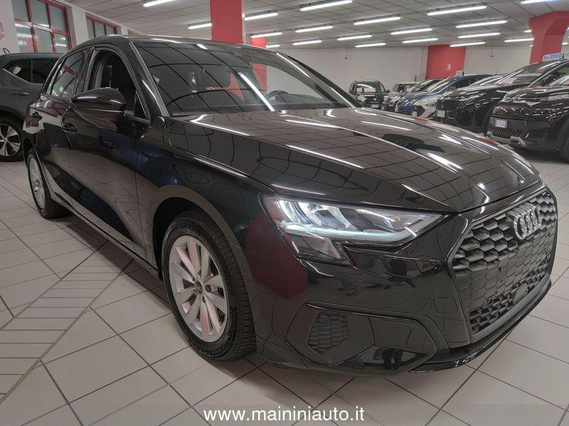 Audi A3 30 TFSI Business Cambio Automatico