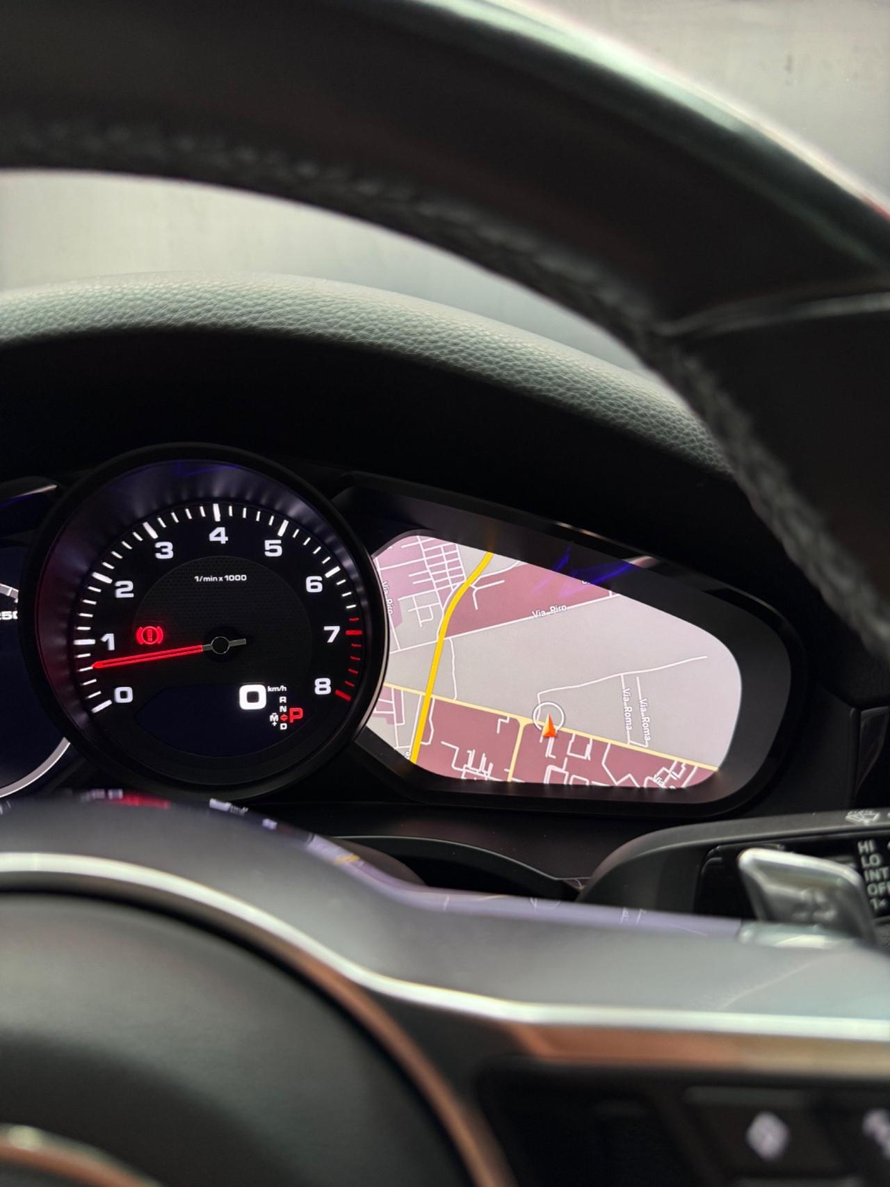 Porsche Cayenne Coupé 3.0 Benzina V6 340 CV IPER FULL