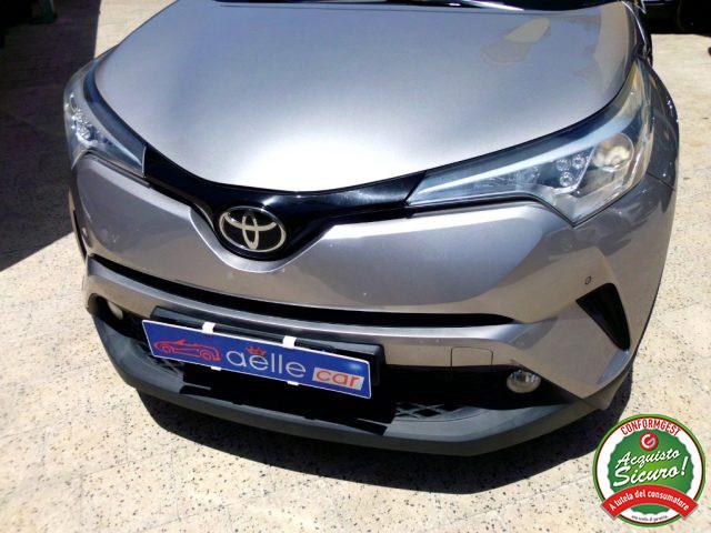 TOYOTA C-HR 1.2 Turbo CVT 4WD Style
