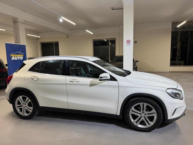 MERCEDES-BENZ GLA 200 CDI Sport