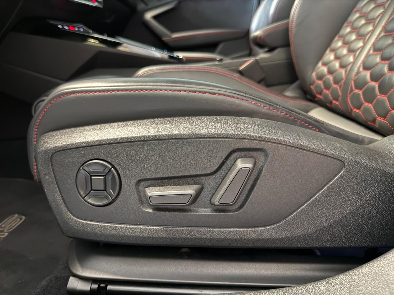 Audi RS3 SPB TFSI quattro S tronic