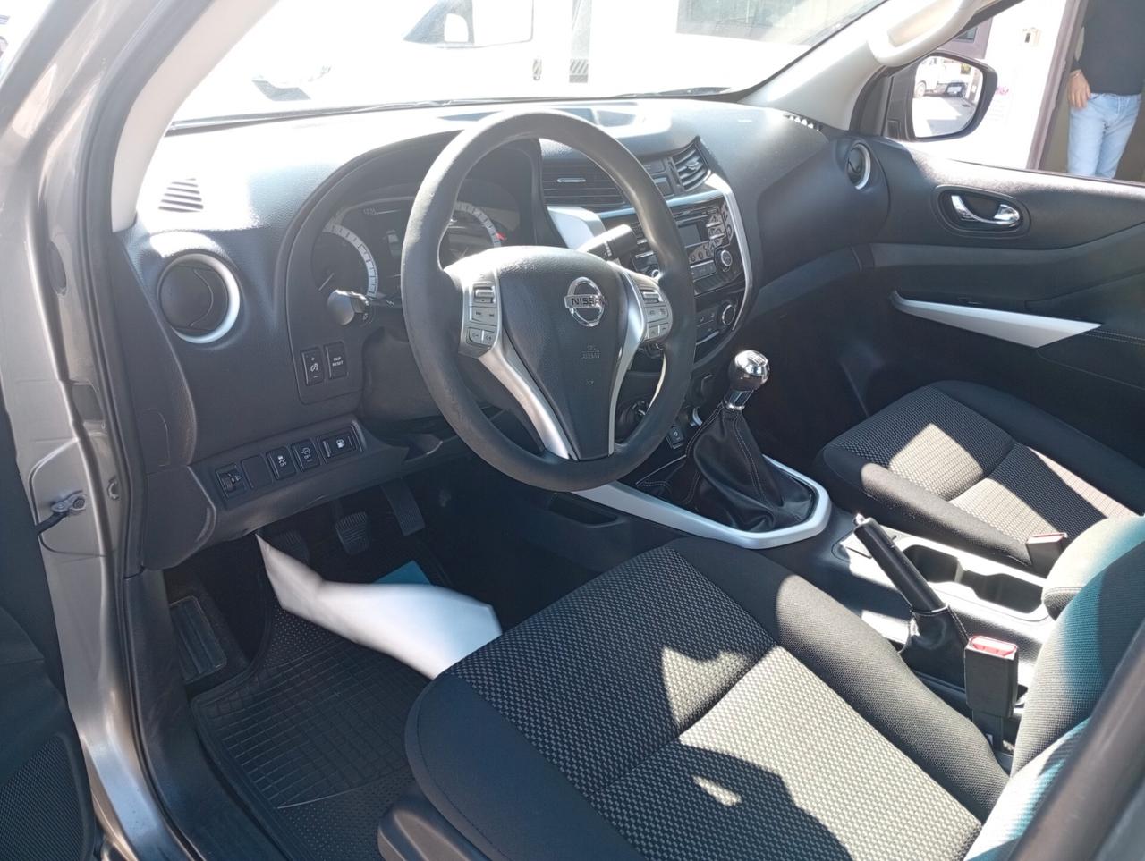 Nissan Navara 2.3 dCi 4WD Double Cab Acenta