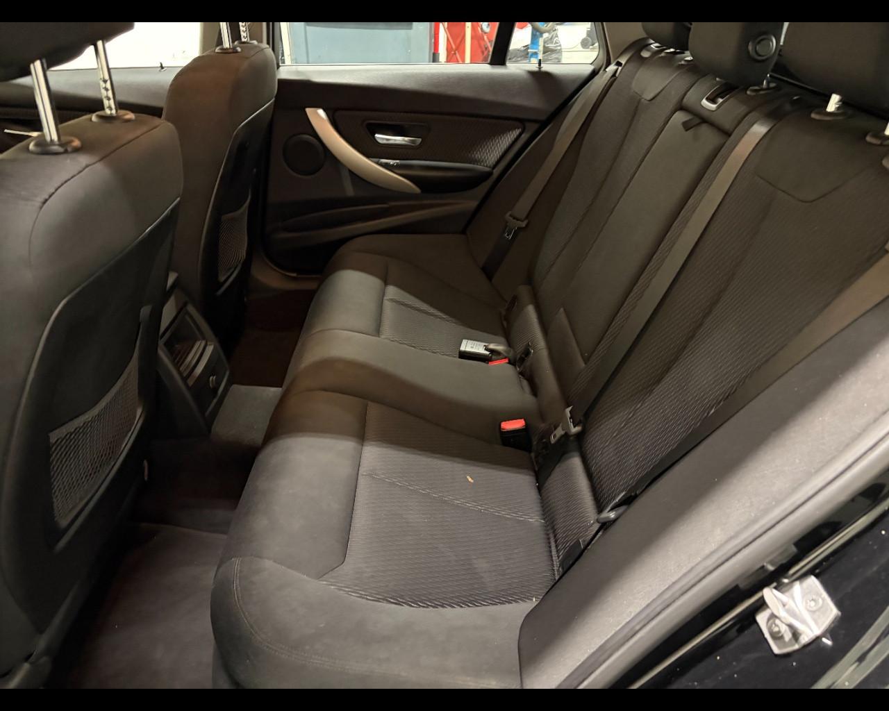 BMW 316d TOURING BUSINESS ADVANTAGE AUTO
