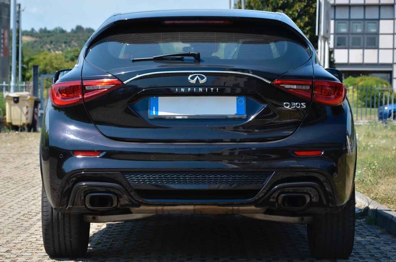 INFINITI Q30 1.5d SPORT 109cv, UNICO UTILIZZATORE, SERVICE CON FATTURE, EURO 6B, TETTO, HI-FI BOSE, 19", PERMUTE