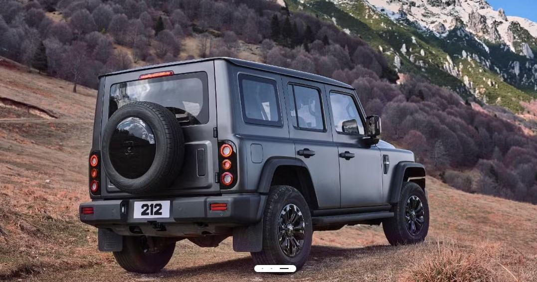EMC 212 2.0 tgdi Adventurer 4wd 8at
