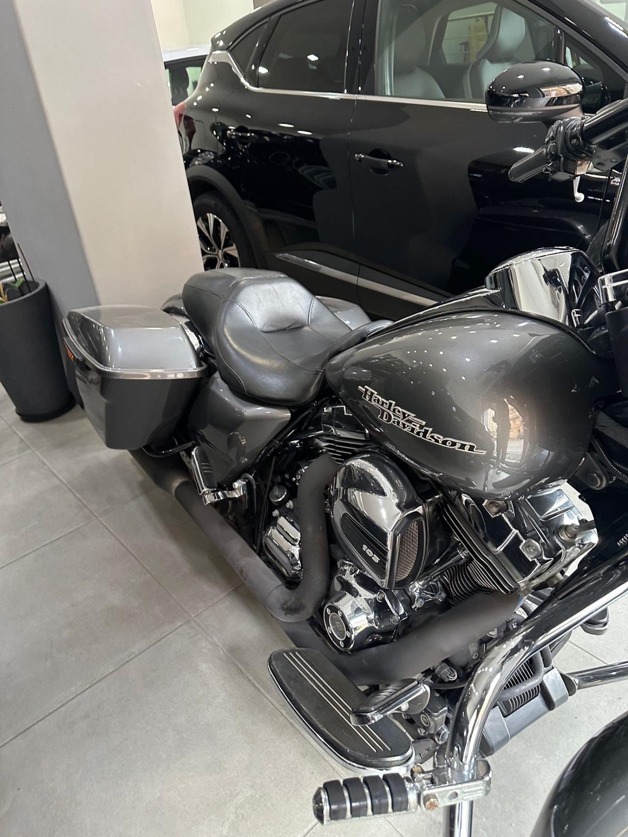 Harley-davidson Street Glide 2015
