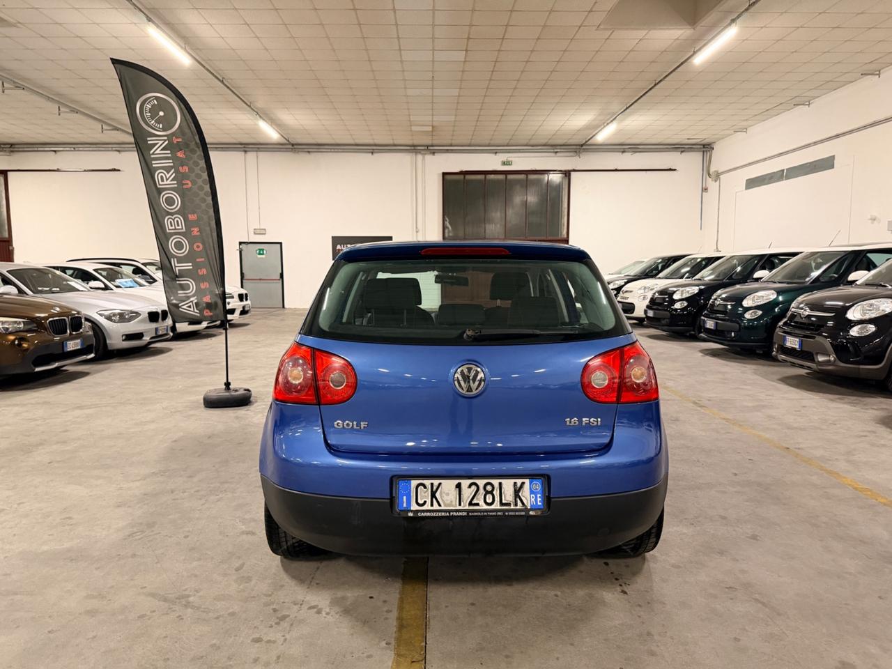 Volkswagen Golf 1.6 16V FSI 5p. Sportline