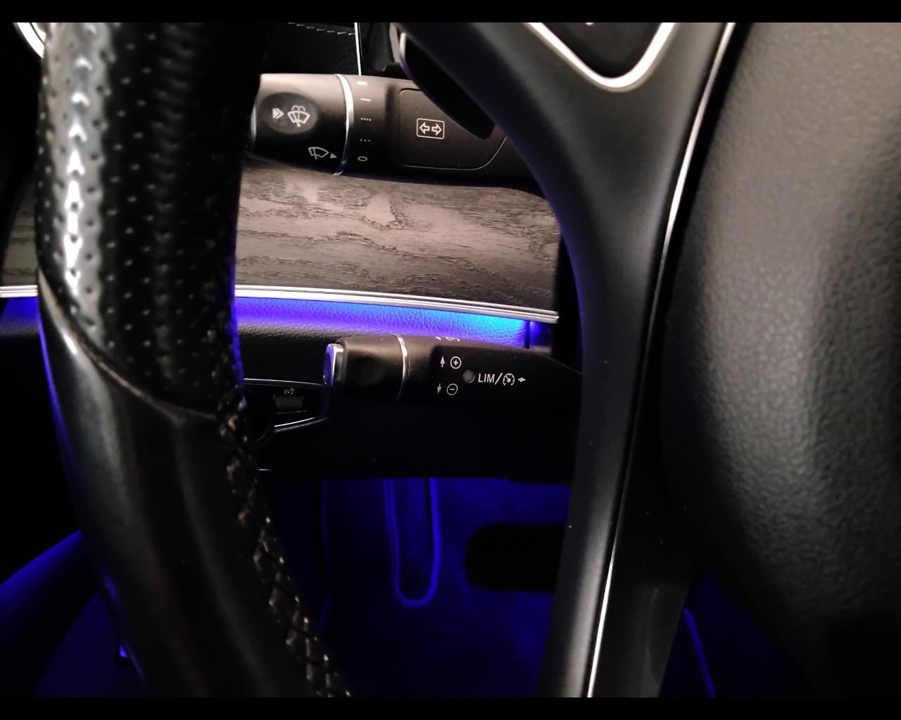 Mercedes-Benz Classe E - C238 Coupe - E Coupe 220 d Premium Plus auto