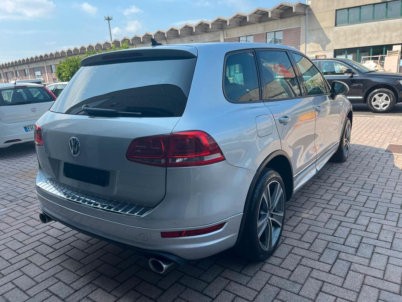 Volkswagen Touareg 3.0 TDI tiptronic RLINE GANCIO DI TRAINO