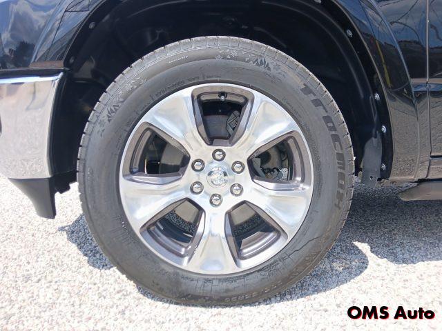 DODGE RAM 1500 5.7 GPL V8 Laramie Chrome N1