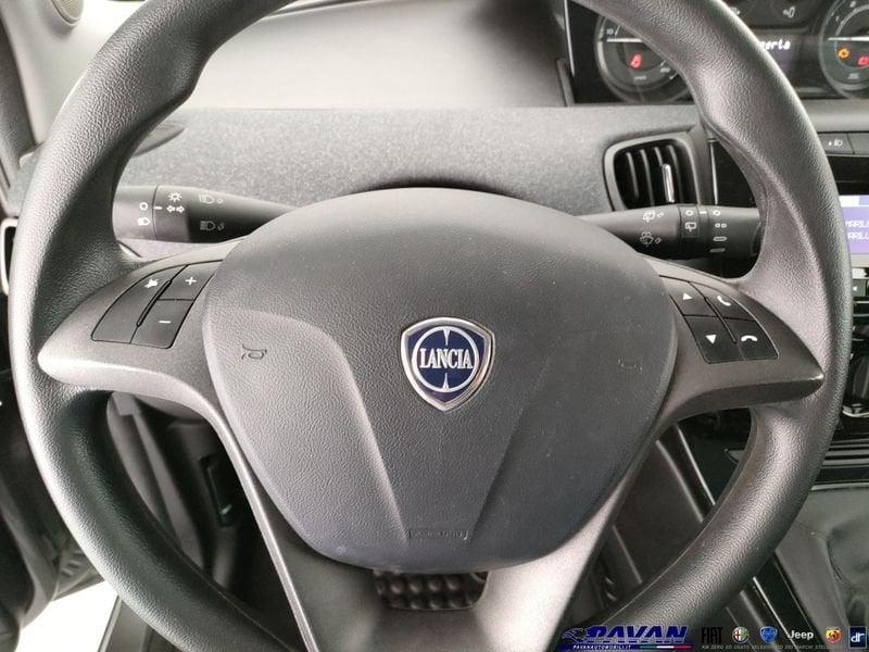 Lancia Ypsilon 1.0 Hybrid 70cv Silver