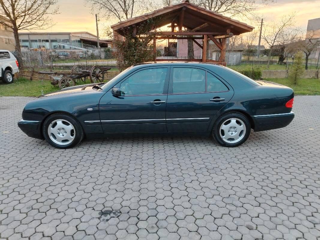 Mercedes Classe E 200 Avantgarde