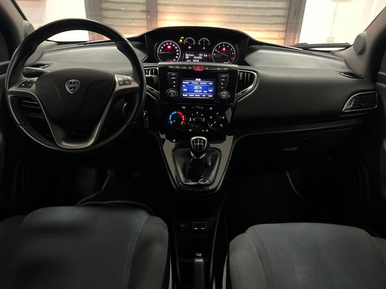 Lancia Ypsilon 1.2 69 CV 5 porte S&S Platinum