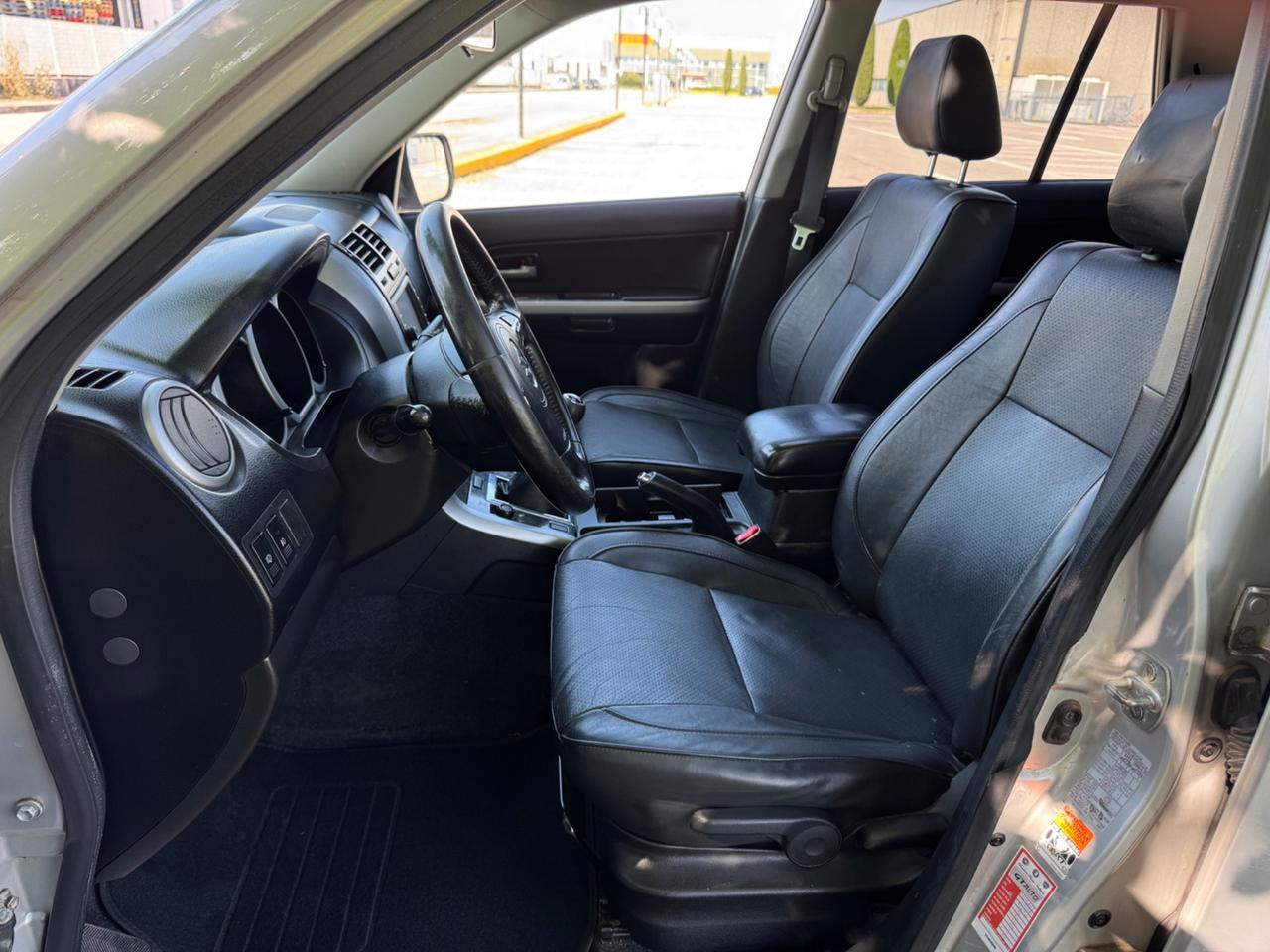 Suzuki Grand Vitara 1.9 DDiS 130cv 4x4 Gancio Traino