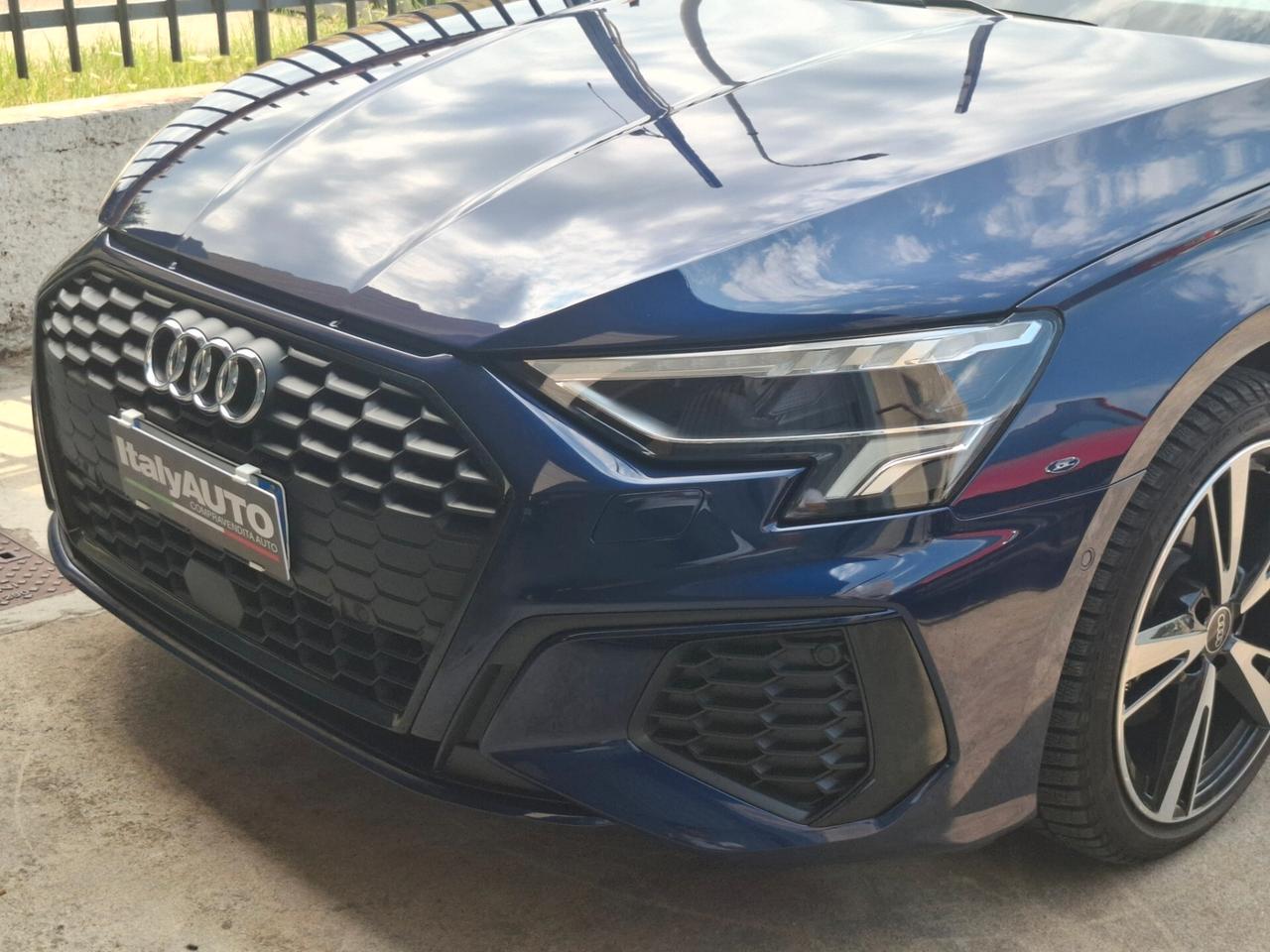 Audi A3 allstreet 35 TFSI S tronic Identity Contrast