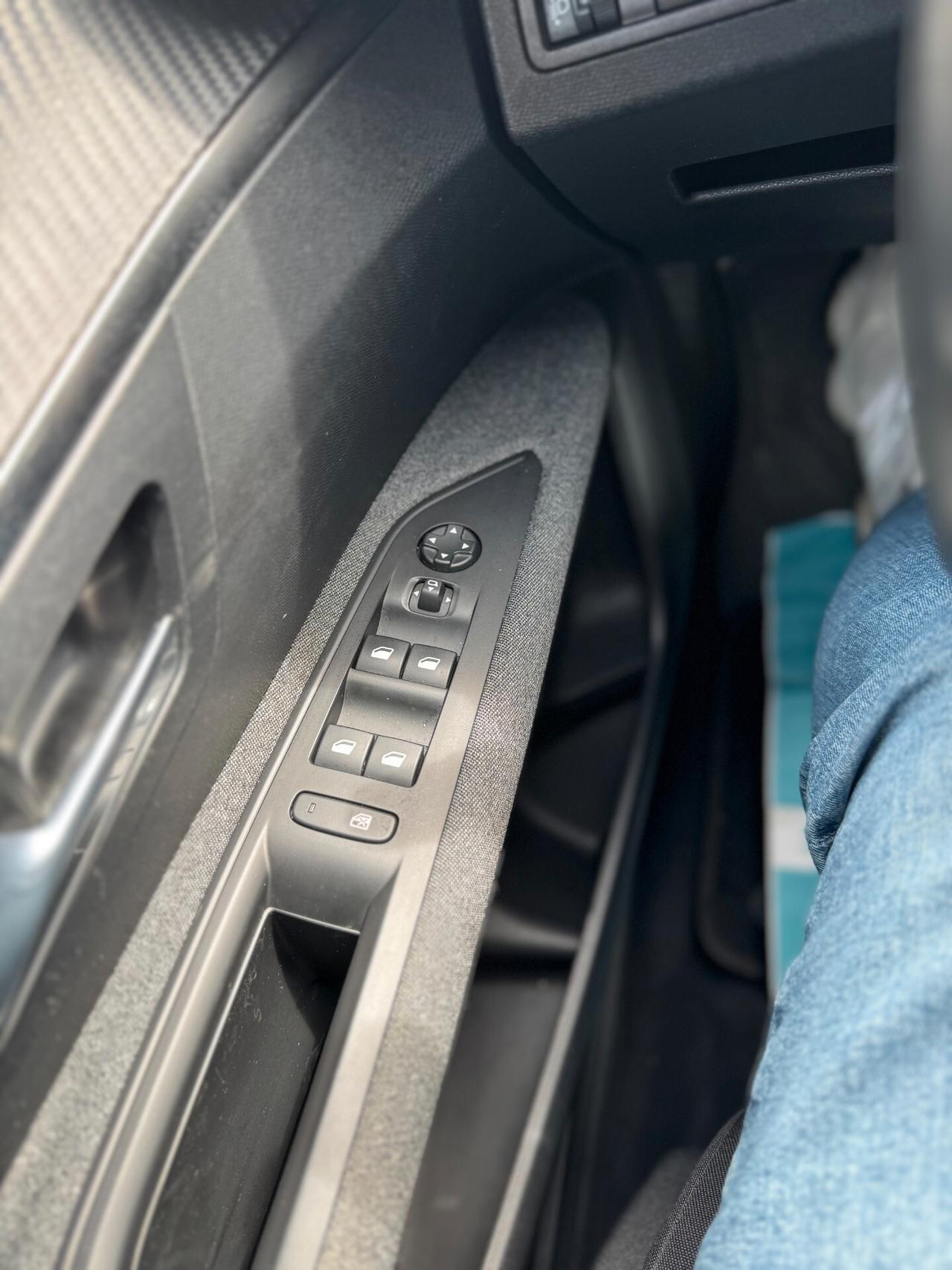 Peugeot 3008 BlueHDi 130 S&S EAT8 Allure Pack