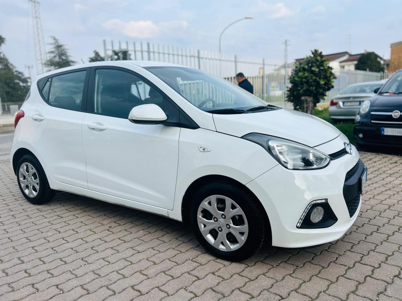 Hyundai i10 1.0 LPGI Econext Sound Edition