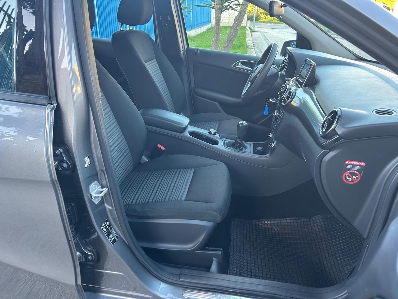 Mercedes-benz B 180 1.5 Diesel 110 cv 2014