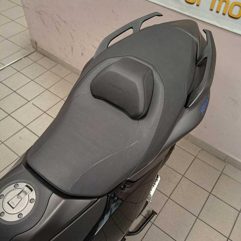 Yamaha T-Max 560 - 2025
