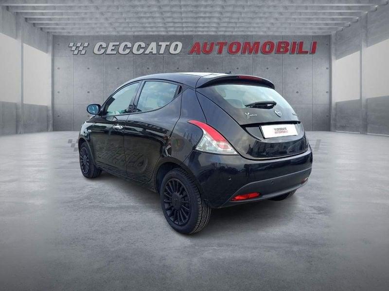 Lancia Ypsilon III 2021 1.0 firefly hybrid Silver s&s 70cv 5p.ti