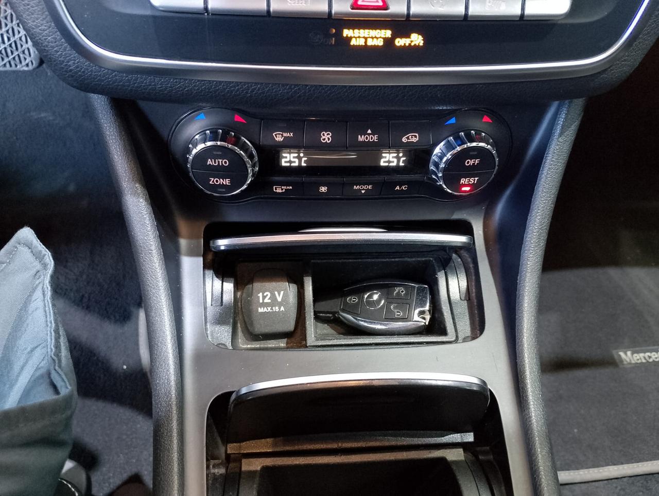 Mercedes-benz GLA 200 d Automatic Premium