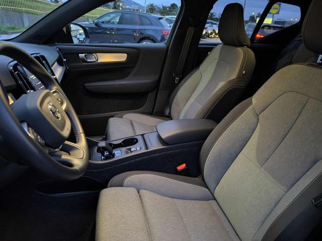 VOLVO XC40 B3 automatico Core