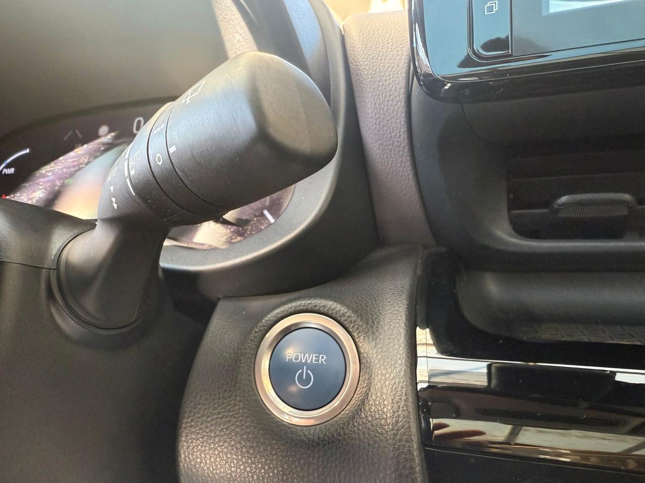 Toyota Yaris Cross 1.5 Hybrid 5p. E-CVT AWD-i Lounge