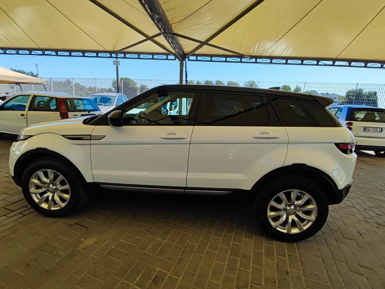 Range Rover Evoque 2.0 TD4 150 CV 5p. Pure Prezzo promozione con finanziamento in sede