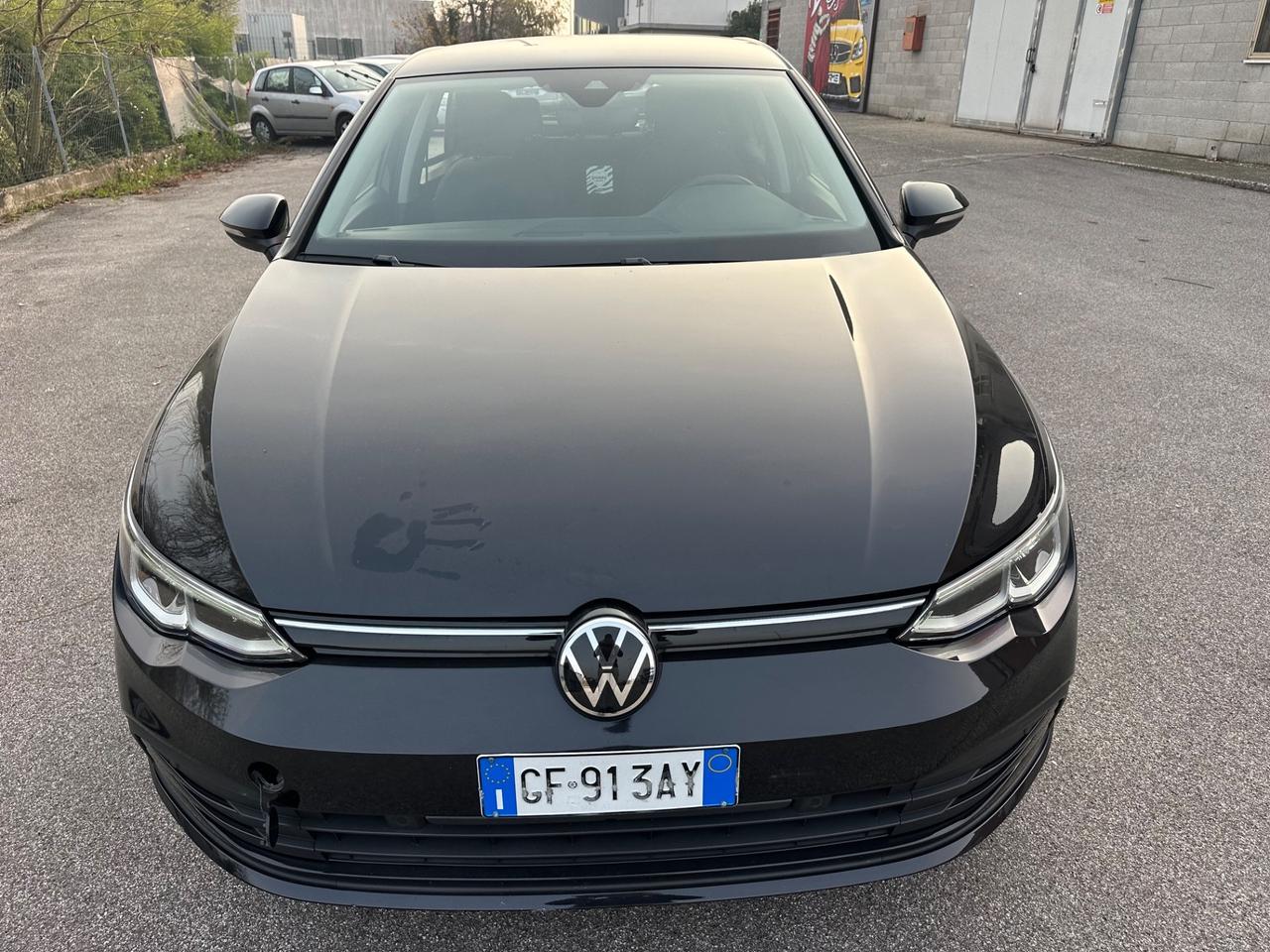 Volkswagen Golf 1.0 incidentata 2021
