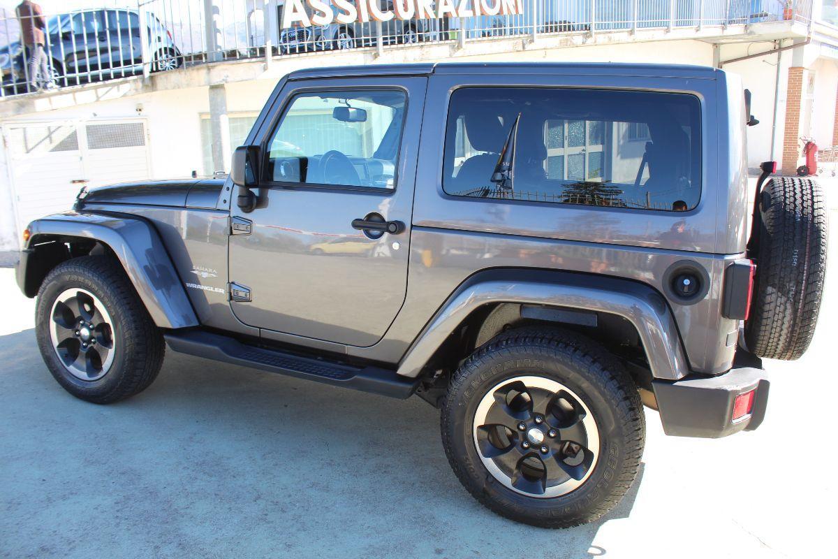 JEEP - Wrangler - 2.8 CRD DPF Sahara Auto