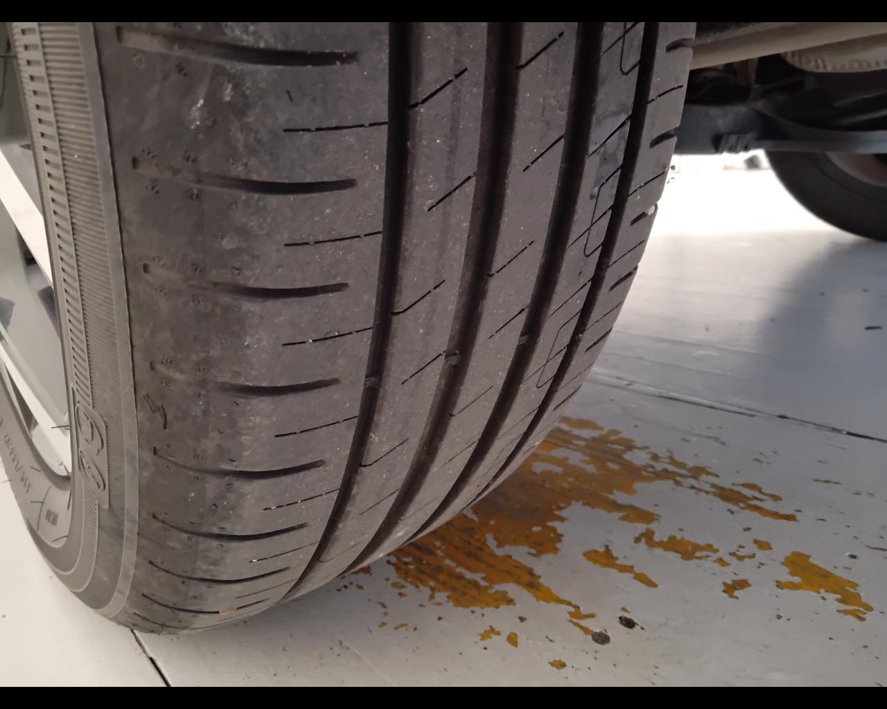 VOLKSWAGEN Taigo - Taigo 1.0 tsi R-Line 115cv dsg