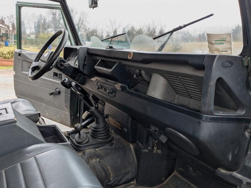 Land Rover Defender 90 2.5 Td5