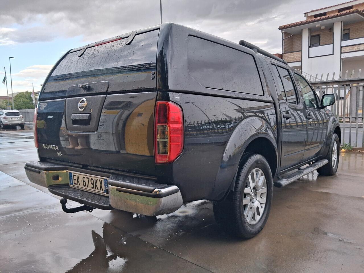 NISSAN Navara 3.000 dCi V6 231cv Km176.000