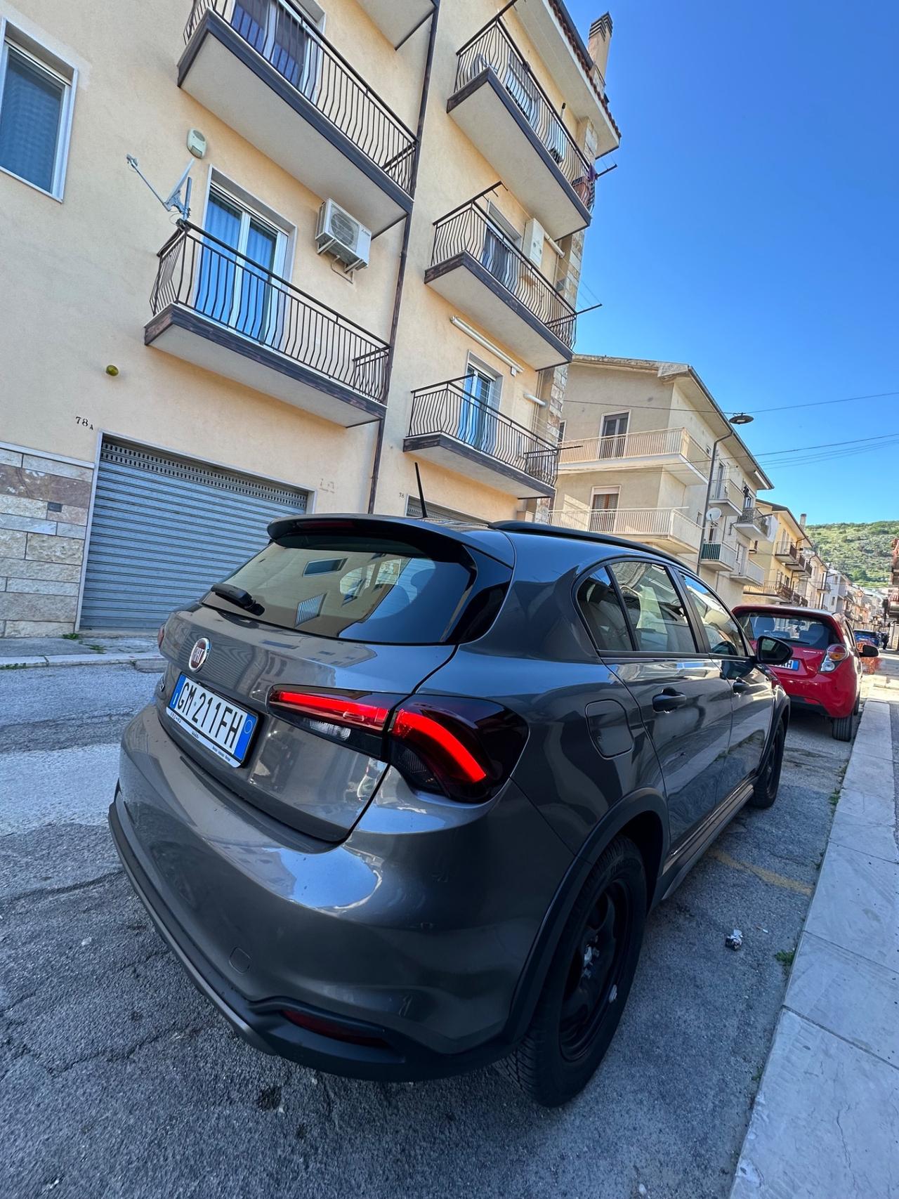 Fiat Tipo 1.3 Mjt S&S 5 porte Cross